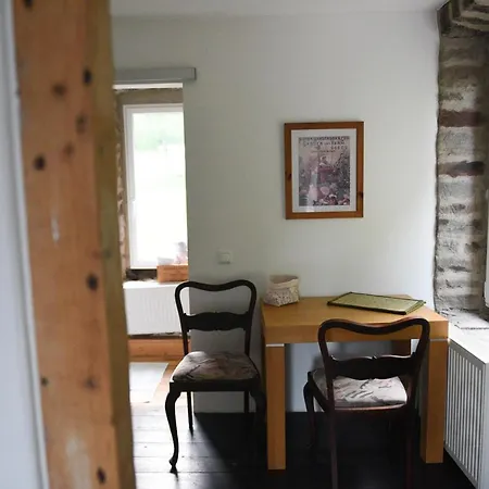 Landhauszimmer דירה